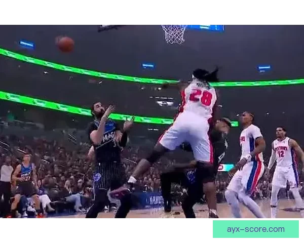 NBA罚款风波 庄神动作萨格斯扔牙套各被罚两万五千美元